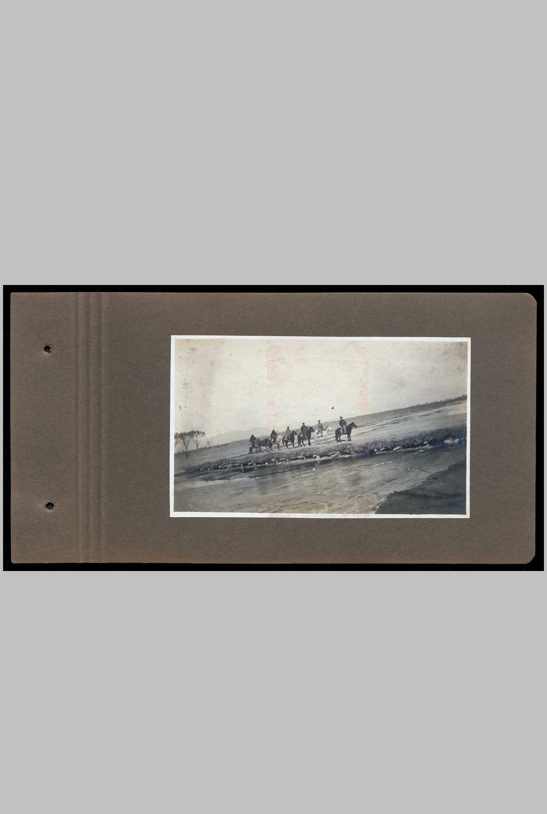 图片[2]中华古籍网-专注古书收集庄士敦的中国相册.Photograph album belonging to Sir Reginald Fleming Johnston.1919年中华古籍网-专注古书收集中华古籍网