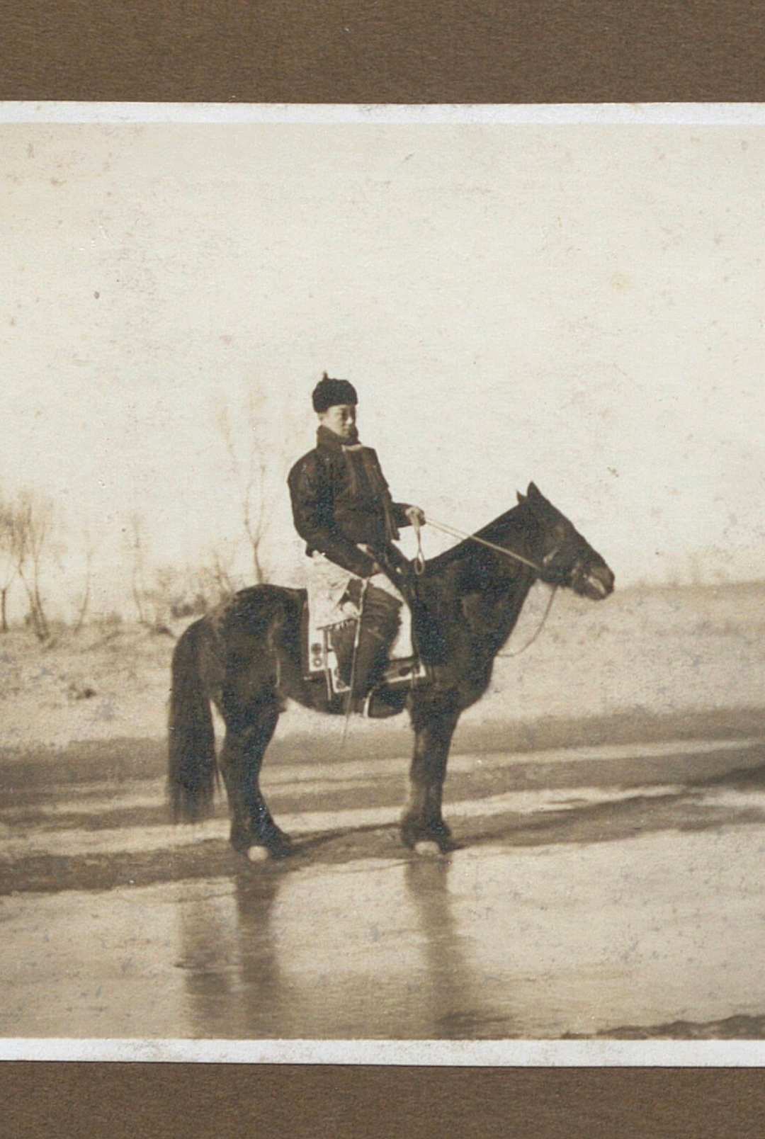 图片[4]中华古籍网-专注古书收集庄士敦的中国相册.Photograph album belonging to Sir Reginald Fleming Johnston.1919年中华古籍网-专注古书收集中华古籍网